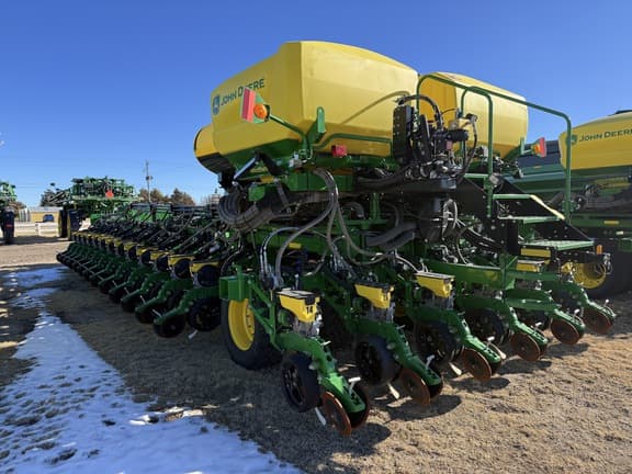 Image of John Deere DB80 Primary image