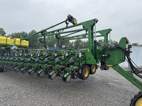 Image of John Deere DB80 Primary image