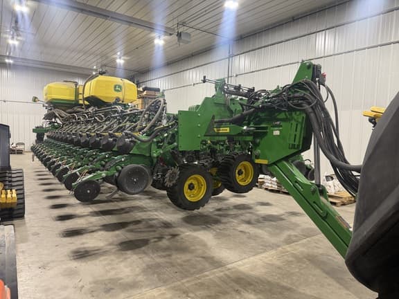 Image of John Deere DB80 equipment image 3
