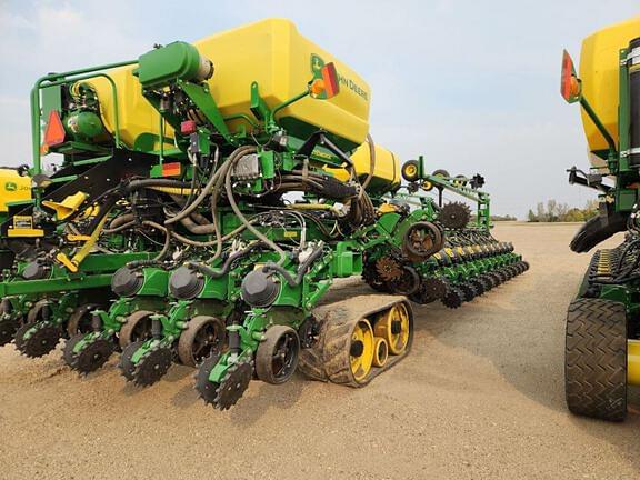 Image of John Deere DB80 equipment image 4