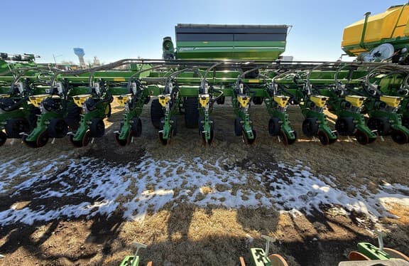 Image of John Deere DB80 equipment image 3