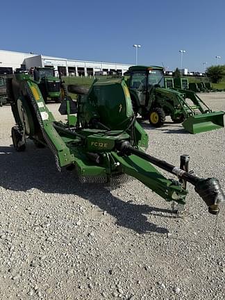 Image of John Deere FC12E equipment image 1