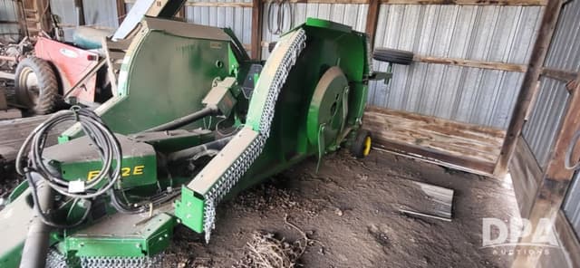 Image of John Deere FC12E equipment image 1