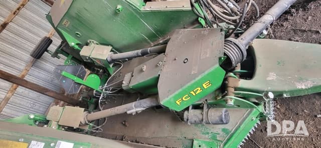 Image of John Deere FC12E equipment image 2