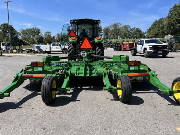Image of John Deere FC12E equipment image 4