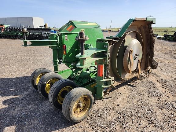 Image of John Deere FC15R equipment image 4