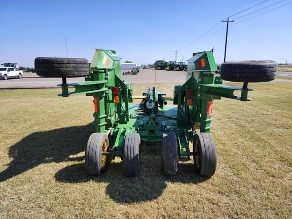 Image of John Deere FC15R equipment image 3