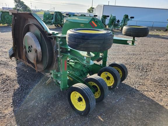 Image of John Deere FC15R equipment image 2