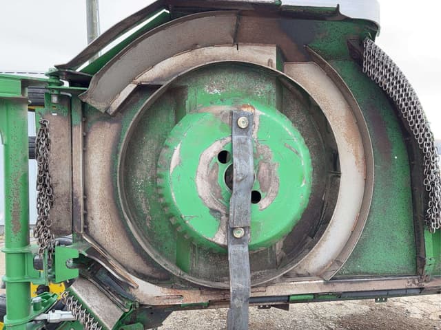 Image of John Deere FC15R equipment image 2