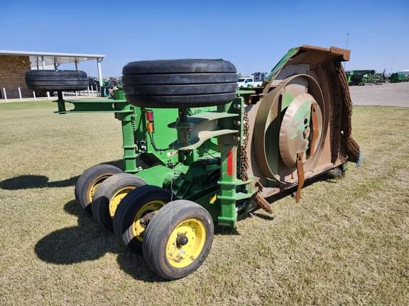 Image of John Deere FC15R equipment image 4