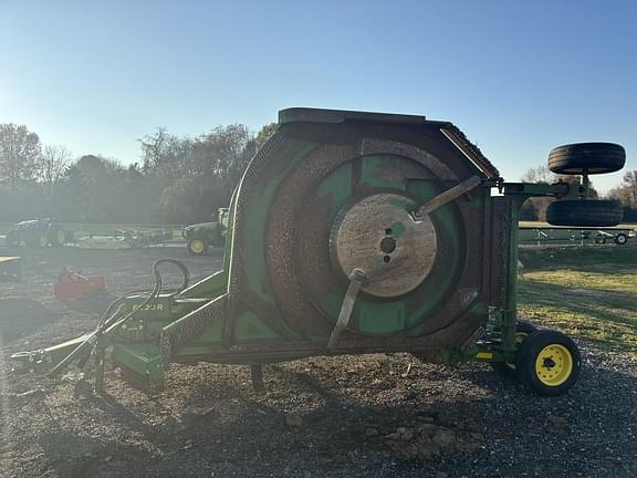 Image of John Deere FC20R equipment image 2