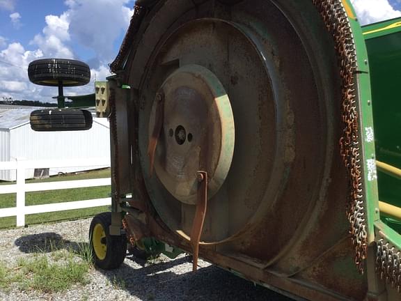 Image of John Deere FC20R equipment image 4