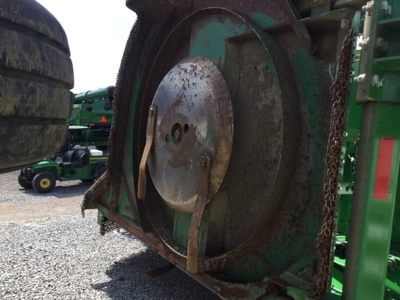 Image of John Deere FC20R equipment image 2