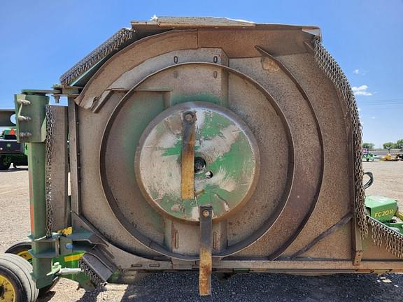 Image of John Deere FC20R equipment image 4