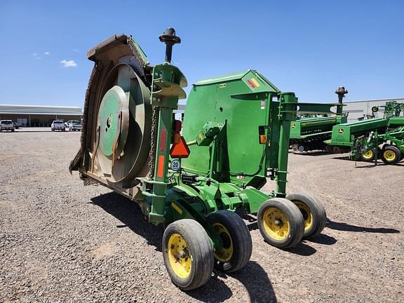 Image of John Deere FC20R equipment image 2