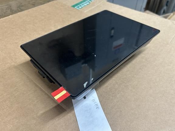 Image of John Deere G5 Universal Display equipment image 2