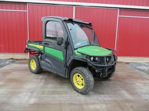 2024 John Deere XUV 835M Image