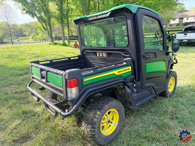 Image of John Deere XUV 835R equipment image 4