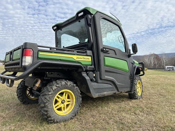 2024 John Deere XUV 835R Image
