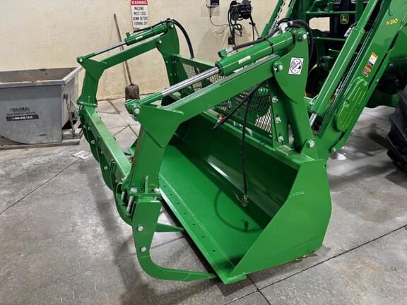 Image of John Deere Bucket Grapple Image 0