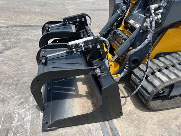 Image of John Deere GS84B equipment image 3