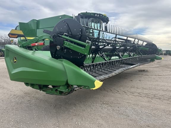 Image of John Deere HD35F equipment image 3