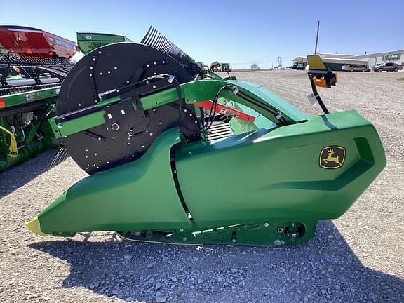 Image of John Deere RD35F equipment image 2