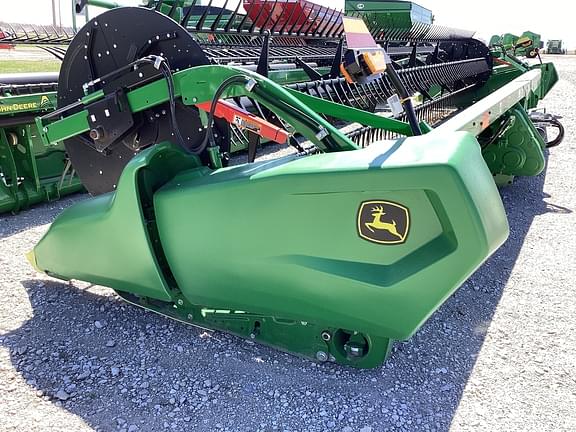 Image of John Deere RD35F equipment image 3