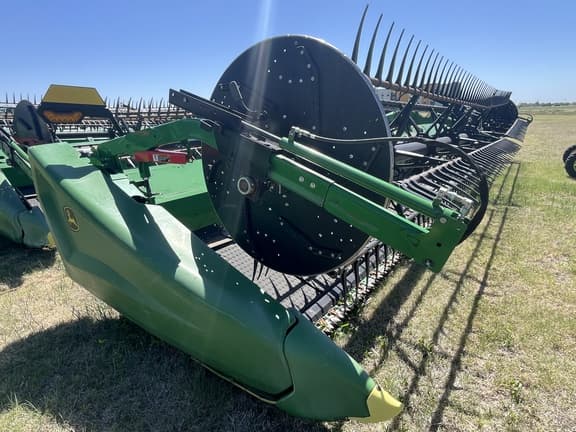 Image of John Deere HD35R equipment image 1