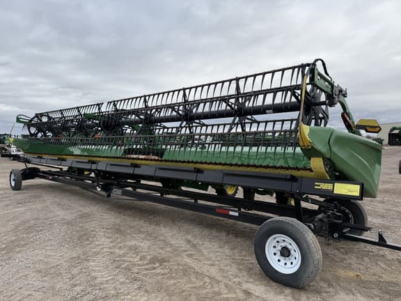 Image of John Deere HD35R equipment image 2