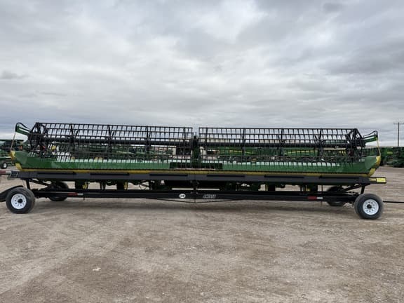 Image of John Deere HD35R equipment image 1