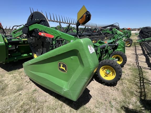 Image of John Deere HD35R equipment image 3