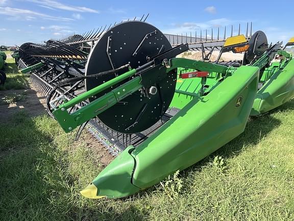 Image of John Deere HD35R equipment image 1