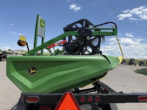 Image of John Deere HD35R equipment image 4