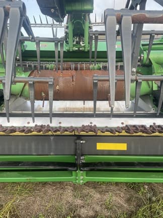 Image of John Deere HD35R equipment image 3