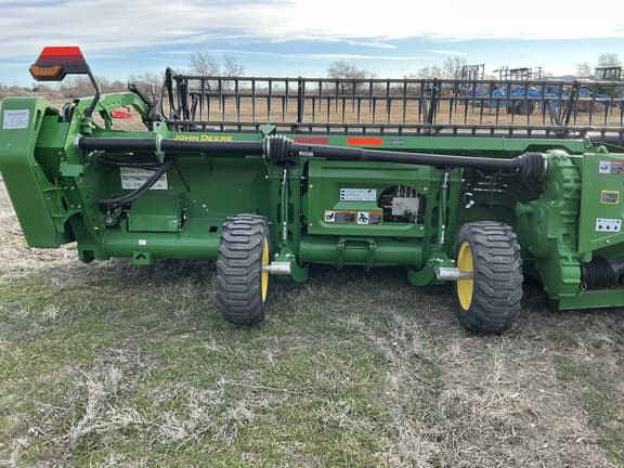 Image of John Deere HD35R equipment image 4