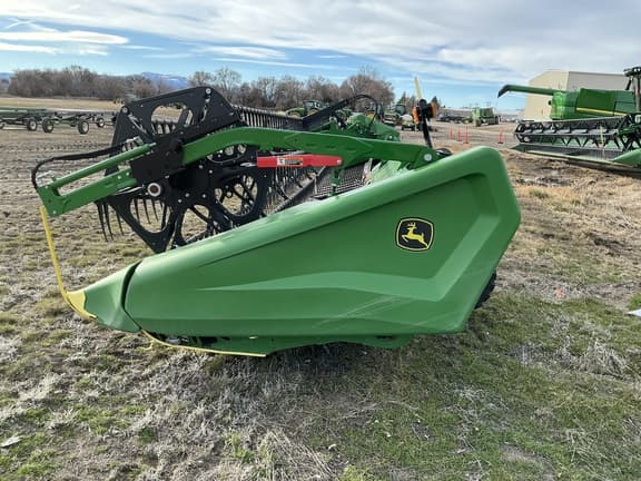 Image of John Deere HD35R equipment image 1