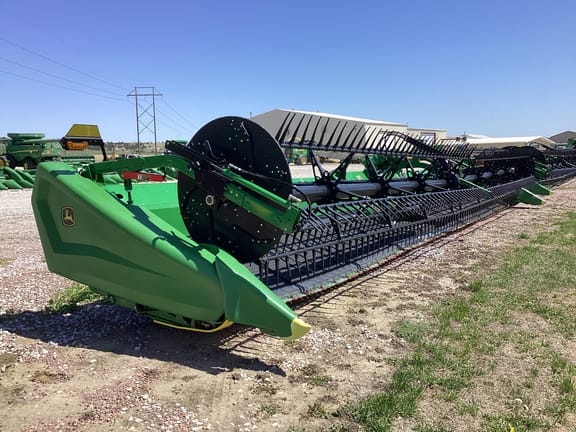 2024 John Deere HD40F Equipment Image0