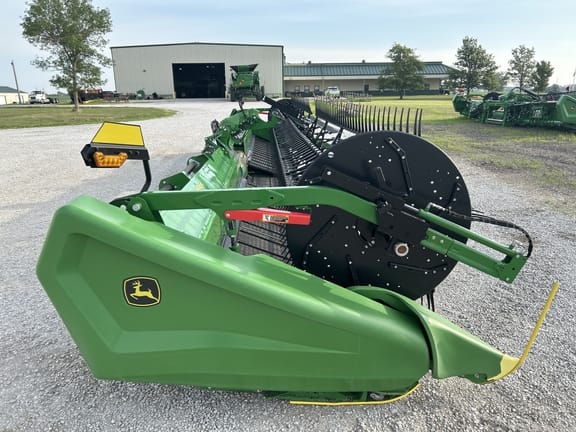 2024 John Deere HD40F Equipment Image0