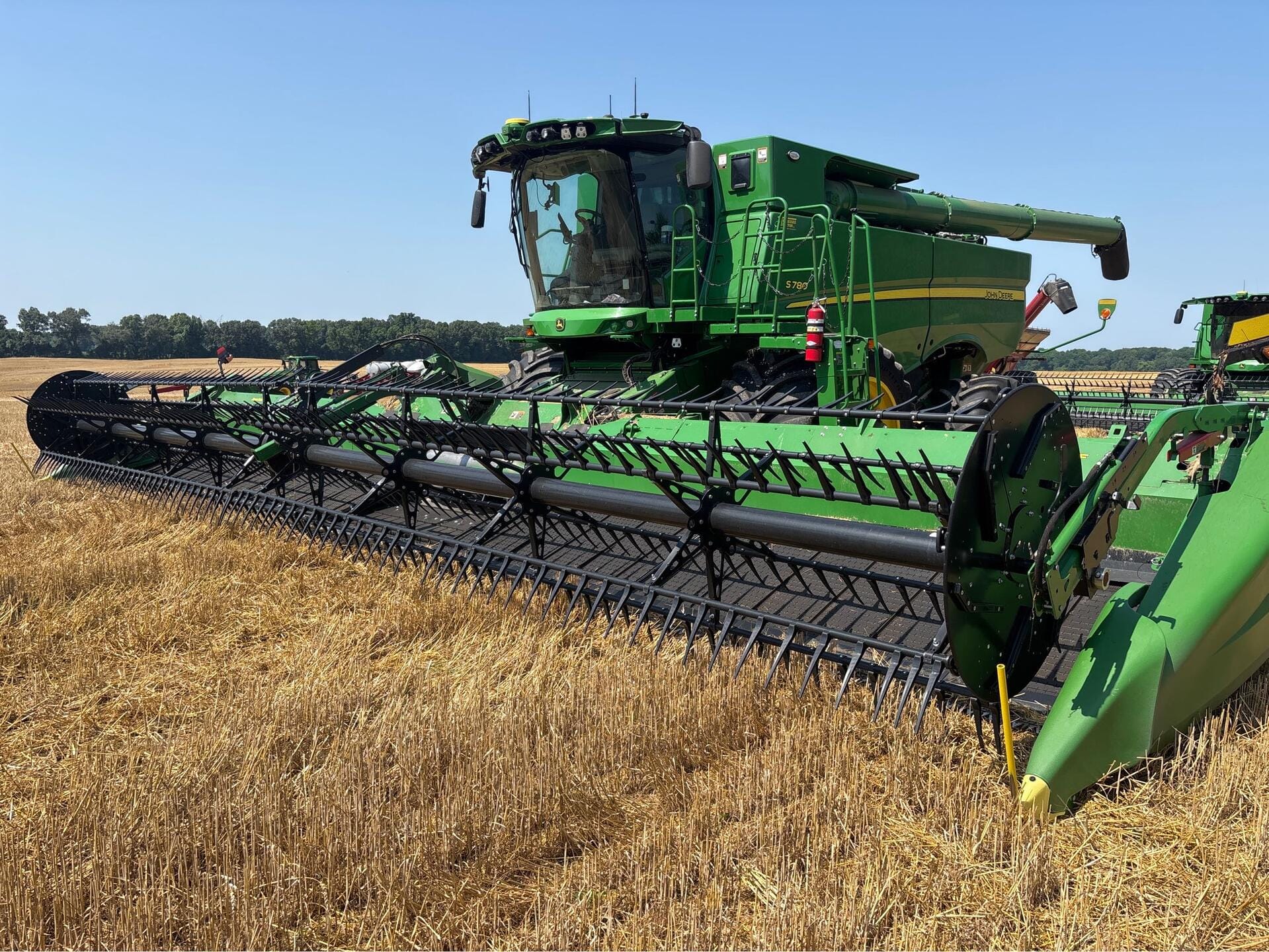 2024 John Deere HD40F Equipment Image0