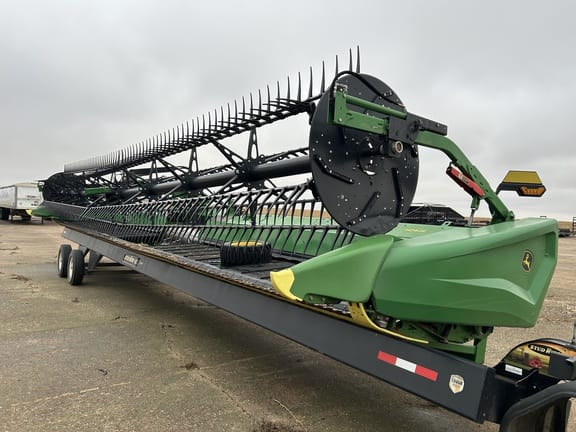 2024 John Deere HD40F Equipment Image0