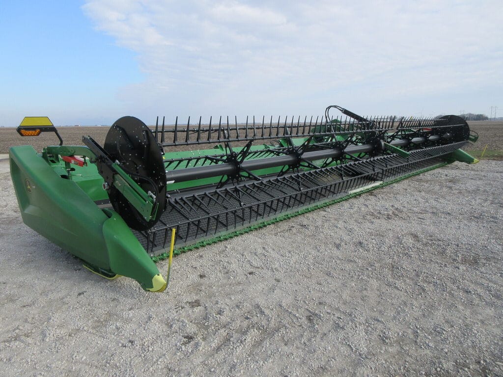 2024 John Deere HD40F Equipment Image0