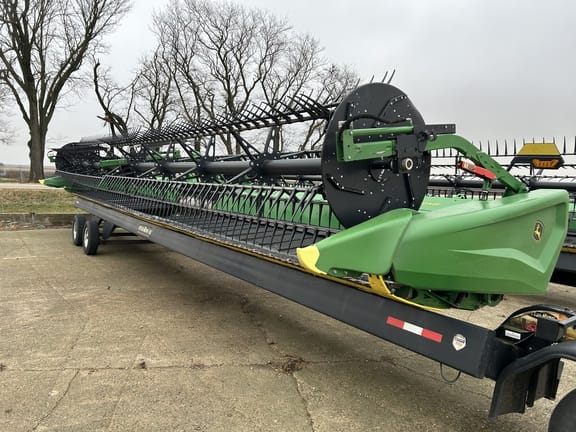 2024 John Deere HD40F Equipment Image0