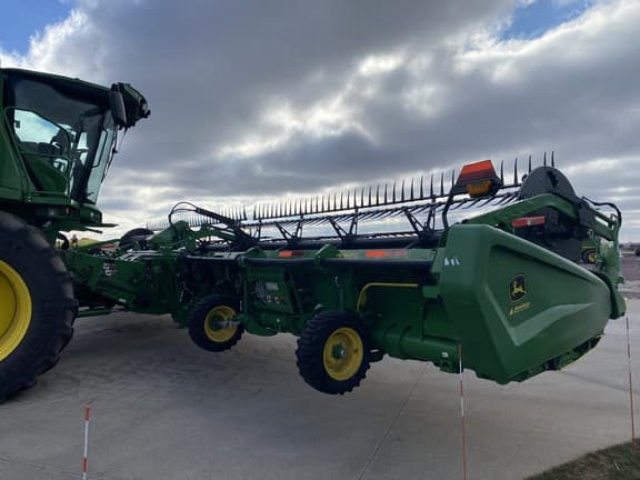 Image of John Deere HD40F equipment image 4