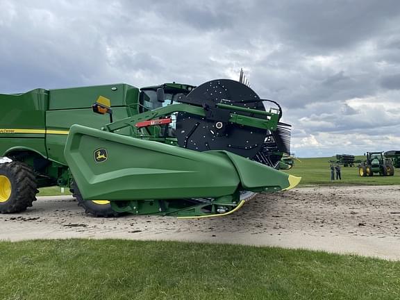 Image of John Deere HD40F equipment image 4