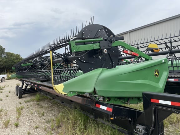 2024 John Deere HD40F Equipment Image0