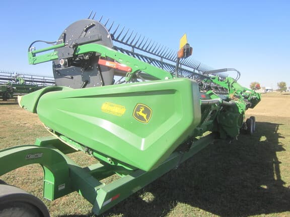 Image of John Deere HD40F equipment image 4