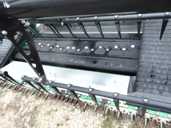 Image of John Deere HD40F equipment image 4