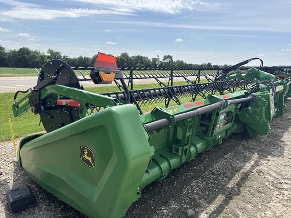 Image of John Deere HD40F equipment image 4
