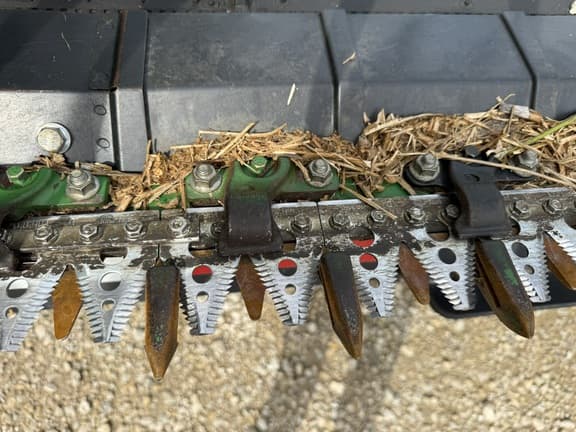 Image of John Deere HD40F equipment image 3